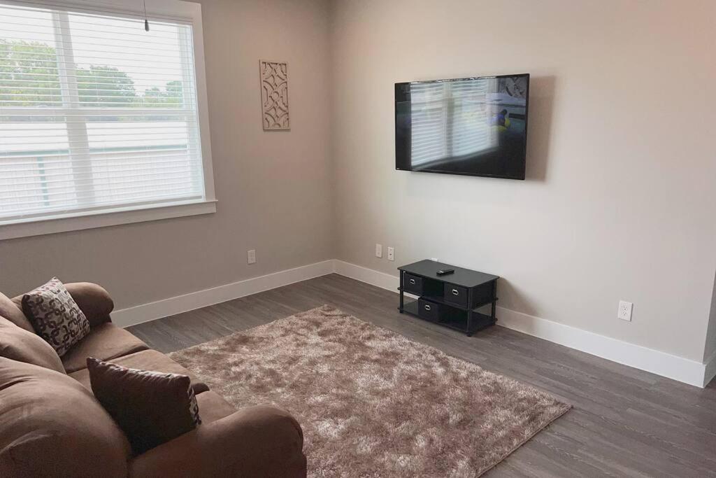 Welcome To Our Spacious 2-Bedroom 2-Bathroom Located In The City Of Houston, Texas! Extérieur photo