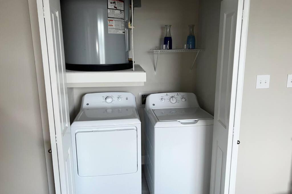Welcome To Our Spacious 2-Bedroom 2-Bathroom Located In The City Of Houston, Texas! Extérieur photo