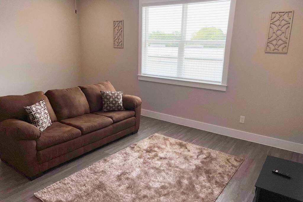 Welcome To Our Spacious 2-Bedroom 2-Bathroom Located In The City Of Houston, Texas! Extérieur photo